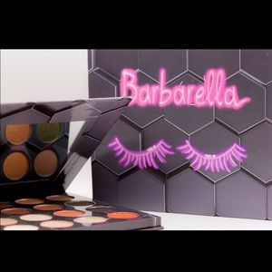 Bee Beauty London Barbarella Eyeshadow Palette